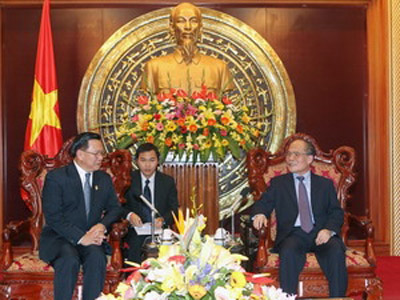 ປະທານສະພາແຫ່ງຊາດ ຫງວຽນຊິງຮຸ່ງ ຕ້ອນຮັບຄະນະຜູ້ແທນ ສະພາແຫ່ງຊາດກຳປູເຈຍ